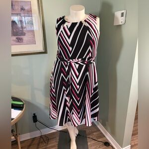 MICHEL STUDIO: Black White Pink Chevron Fit-and-Flare Dress